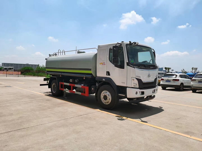 東風(fēng)柳汽國(guó)六12噸灑水車 東風(fēng)柳汽國(guó)六12噸灑水車