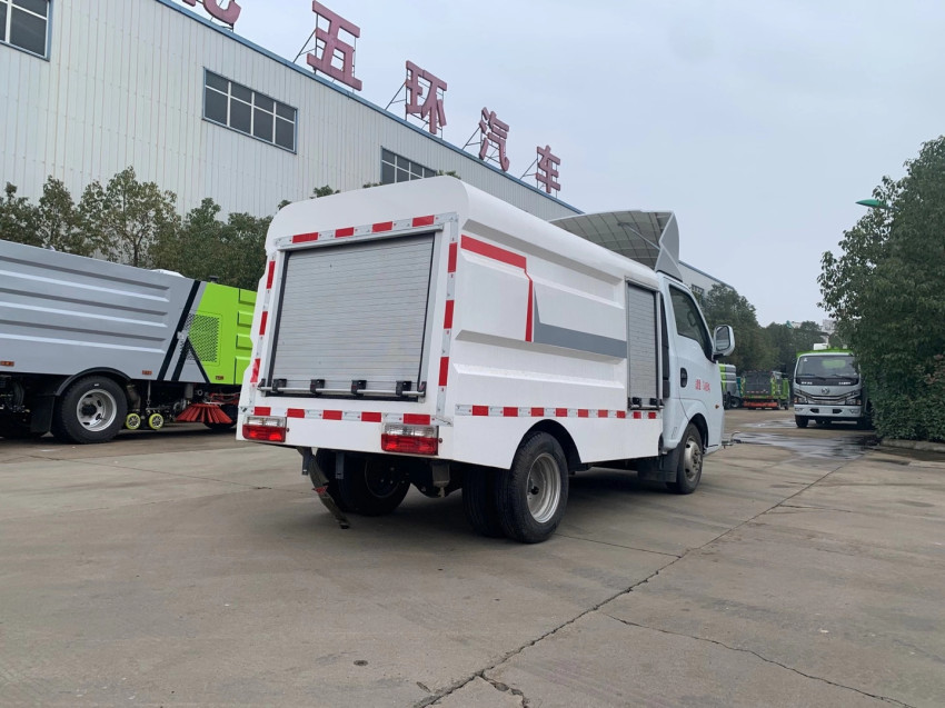 東風小型高壓清洗車-東風小型人行道灑水車 東風小型高壓清洗車-東風小型人行道灑水車