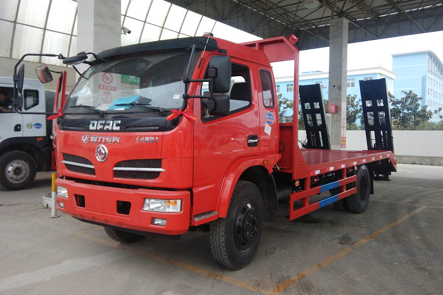東風(fēng)福瑞卡單橋挖機(jī)拖車-東風(fēng)挖機(jī)拖車廠家直銷-湖北程力 東風(fēng)福瑞卡單橋挖機(jī)拖車-東風(fēng)挖機(jī)拖車廠家直銷-湖北程力