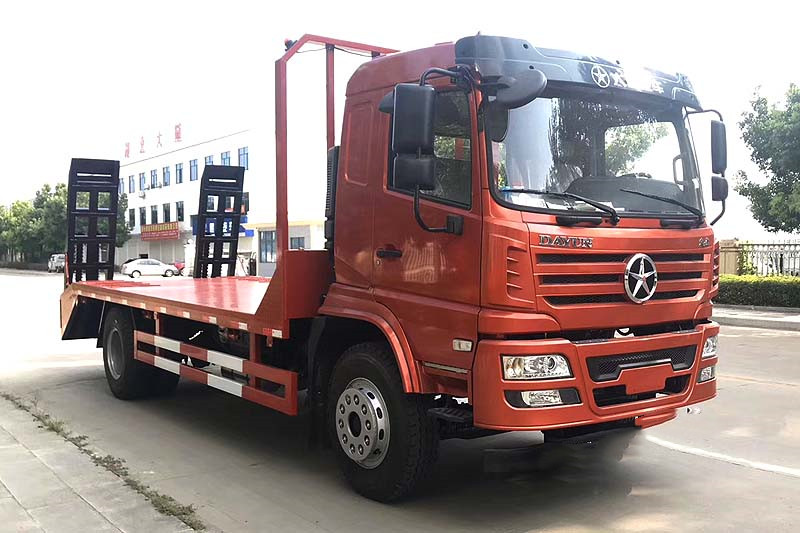 大運(yùn)風(fēng)景n6單橋挖機(jī)拖車-挖機(jī)拖車廠家直銷-湖北程力平板車生產(chǎn)廠家 大運(yùn)風(fēng)景n6單橋挖機(jī)拖車-挖機(jī)拖車廠家直銷-湖北程力平板車生產(chǎn)廠家
