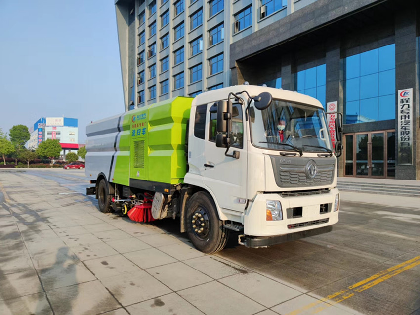洗掃車(chē)原理-東風(fēng)洗掃車(chē)怎樣工作原理-湖北程力 洗掃車(chē)原理-東風(fēng)洗掃車(chē)怎樣工作原理-湖北程力