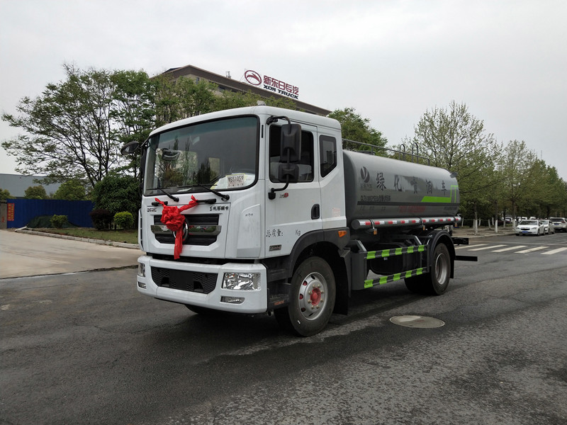 東風(fēng)D9灑水車12噸-15噸灑水車價(jià)格報(bào)價(jià)-湖北盈通灑水車生產(chǎn)廠家
