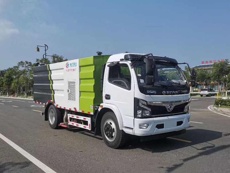 吸塵車(chē) 后置吸塵 東風(fēng)大多利卡新款吸塵車(chē) 后置吸盤(pán)型 東風(fēng)系列吸塵車(chē)生產(chǎn)廠家 吸塵車(chē) 后置吸塵 東風(fēng)大多利卡新款吸塵車(chē) 后置吸盤(pán)型 東風(fēng)系列吸塵車(chē)生產(chǎn)廠家