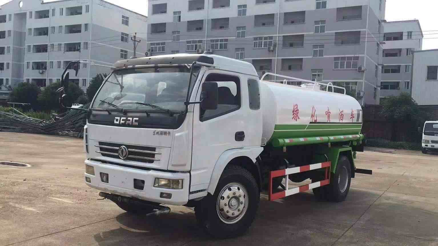 東風(fēng)全系灑水車的配置詳情和參考價格